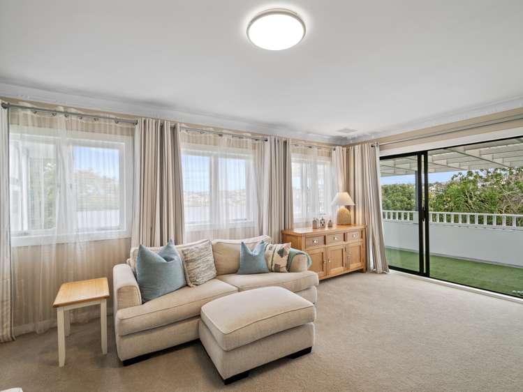 2/531 Beach Road Murrays Bay_12