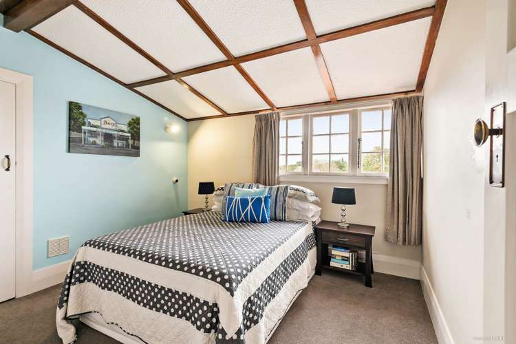 54 Landscape Road Mount Eden_13