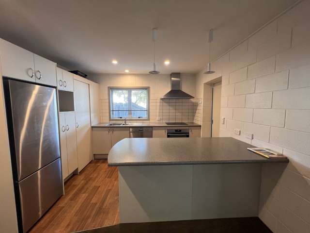 56A Somerset Crescent 1535_2
