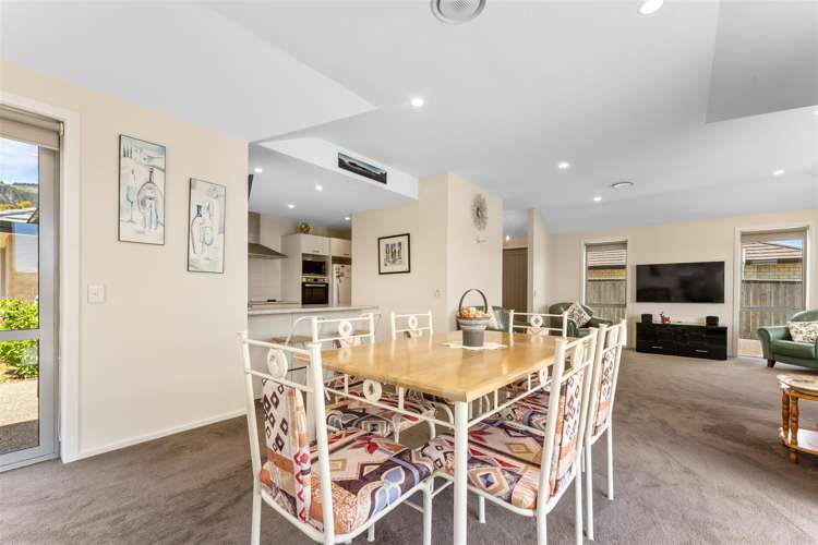 23 Brover Crescent Richmond_13