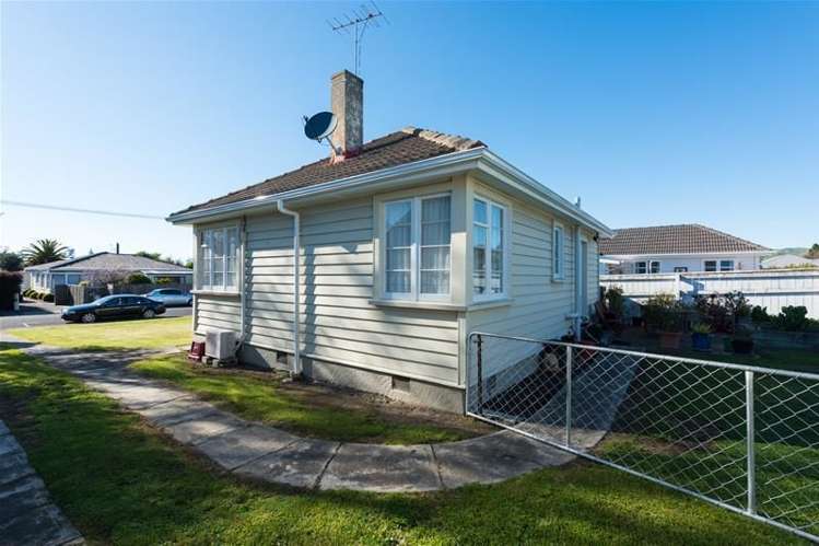 10 Cubitt Street Blenheim Central_14