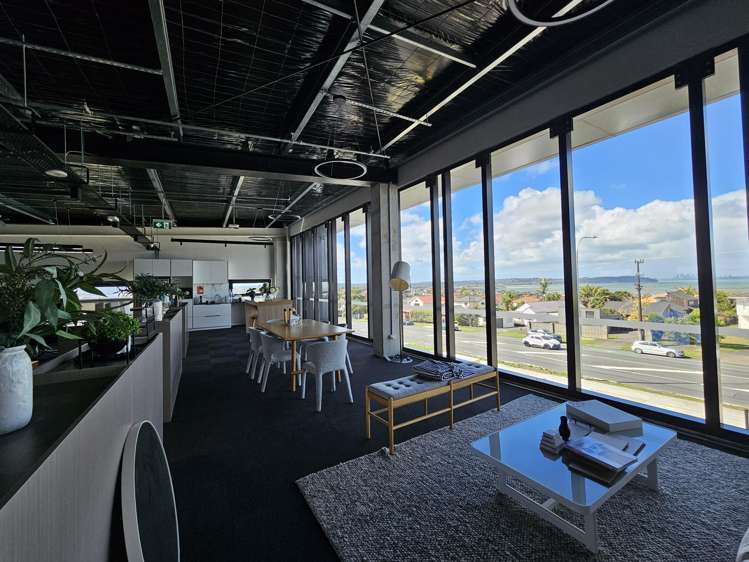 98 Hobsonville Road Hobsonville_5