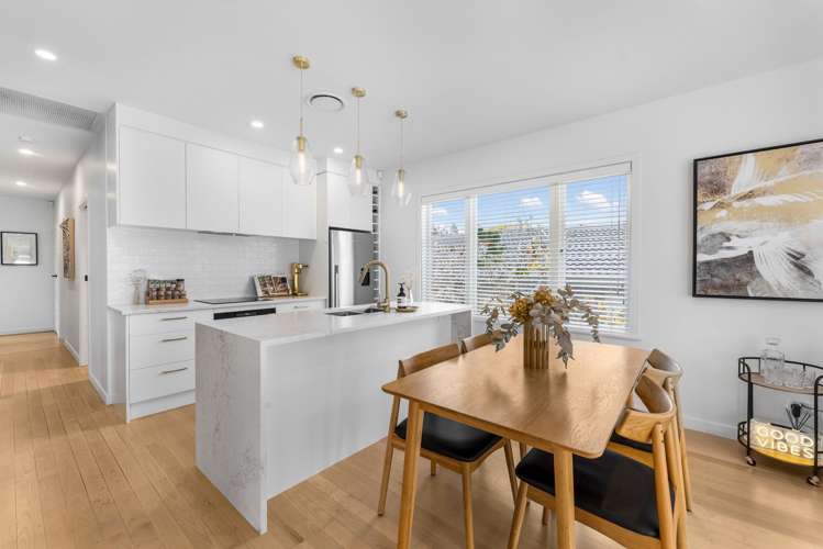 137 Grey Street Onehunga_13