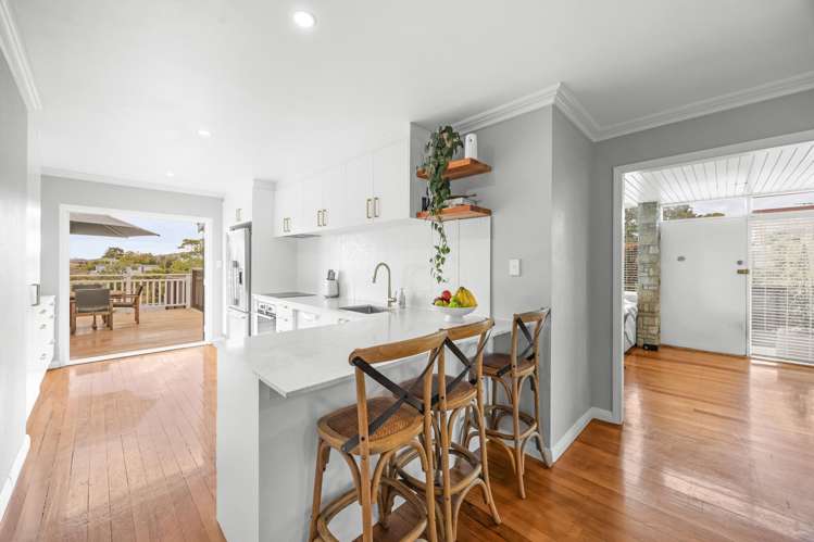 48 Ellesmere Crescent Pakuranga Heights_5