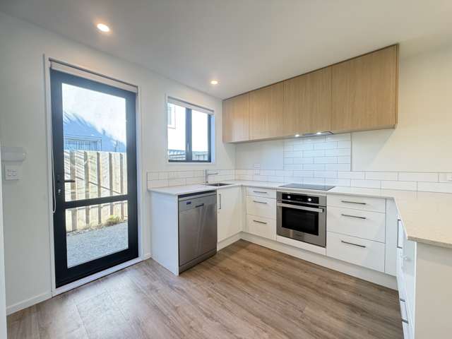 2/7 Hume Street Sydenham_4