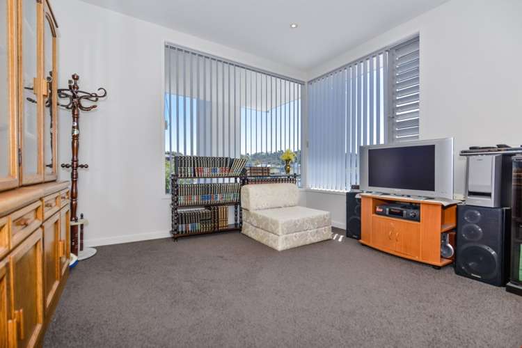 29 Newbury Place Schnapper Rock_17