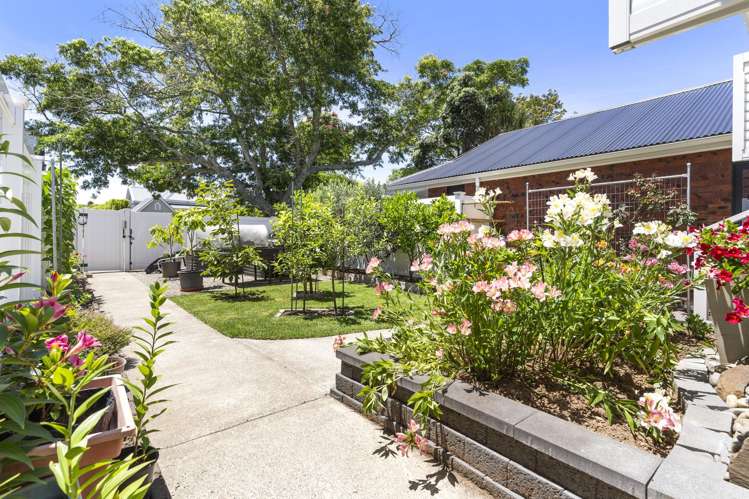 2/15 Cornwall Park Avenue Epsom_18