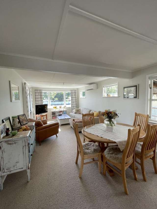 208 Belvedere Road 10114_3