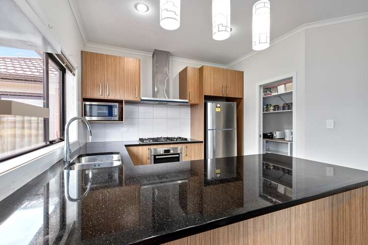 214 Saint James Drive Huntington_3