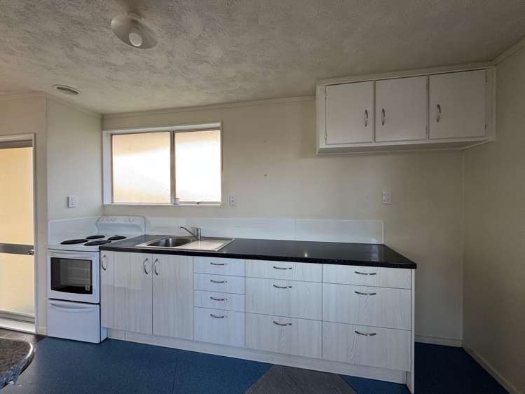 50 Hendersons Line Marton_4