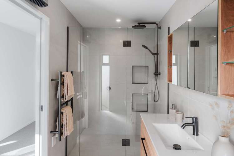 145 Mt Pleasant Road Mount Pleasant_18