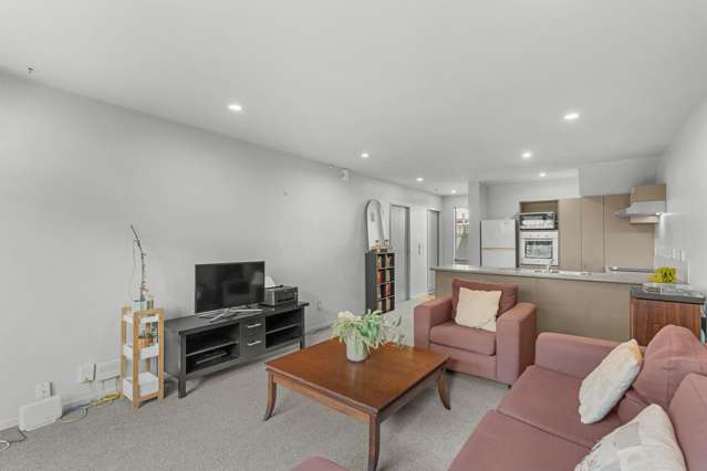 2/38 Brockworth Place Riccarton_4