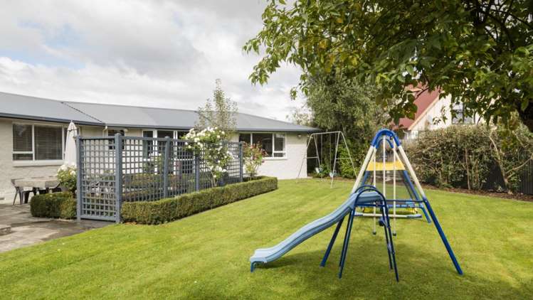 14 Riley Crescent Redwoodtown_27