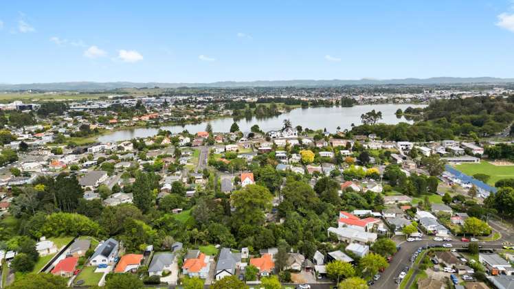 4 Valley Terrace Hamilton Central_31