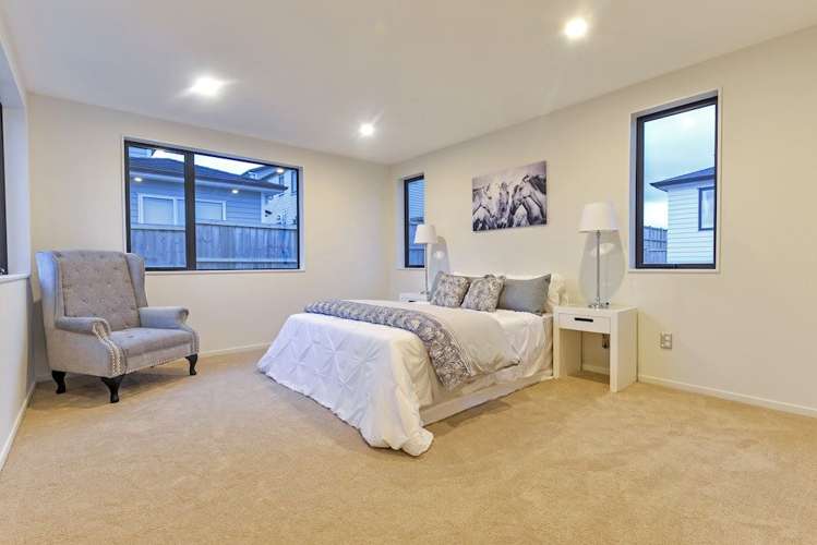 5 Azzurro Way Flat Bush_15