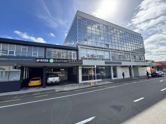 Suite 4, 5, 6/29 Waterloo Road Hutt Central_1