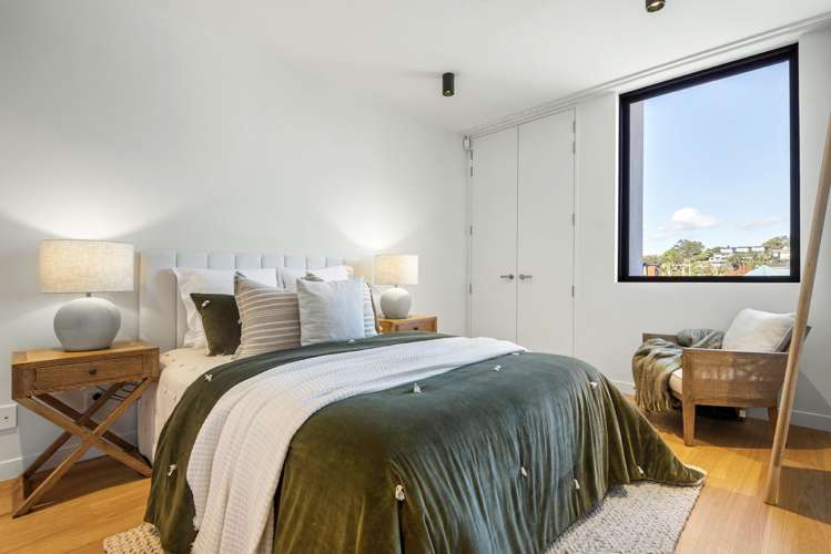 8/423-427 Beach Road Mairangi Bay_7