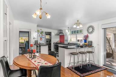 15 Kaihu Wood Road_4