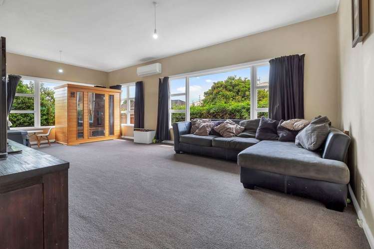 11 Standish Place Stoke_6