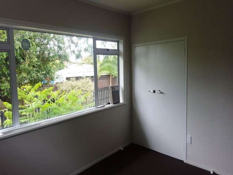 25 Rowandale Avenue Manurewa_10