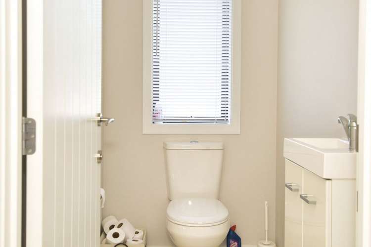 6 Goldrich Grove Netherby_14