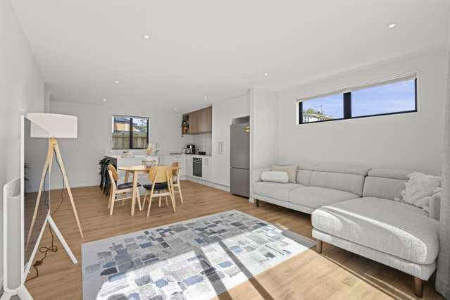 17/130 Holly Road St Albans_4