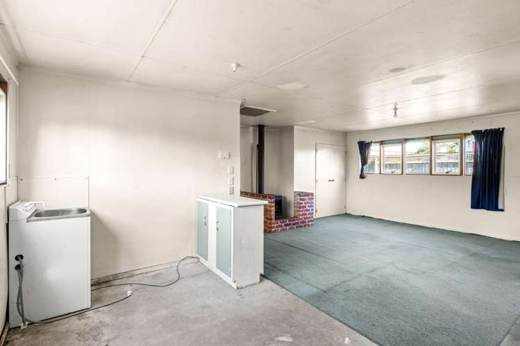 142 Main Road Makaraka_11