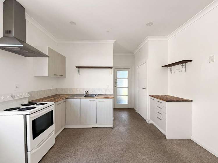 69 Carlton Avenue 1208_3
