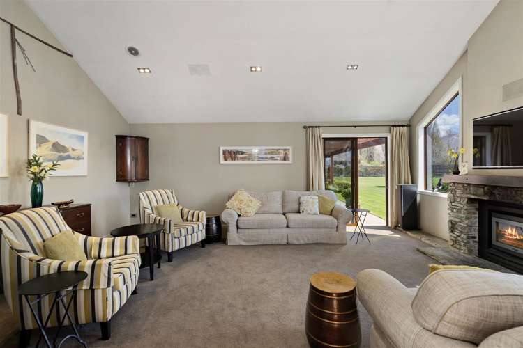 83b Black Peak Road Wanaka_21