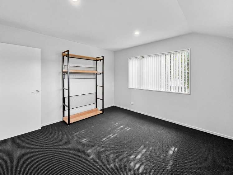 1/14 Ballantyne Av Upper Riccarton_12