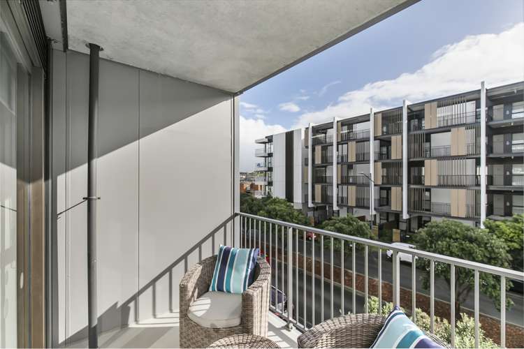 207/4 Bluegrey Avenue Stonefields_10