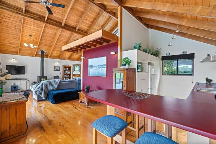 178 Ngahau Bay Road Helena Bay_12