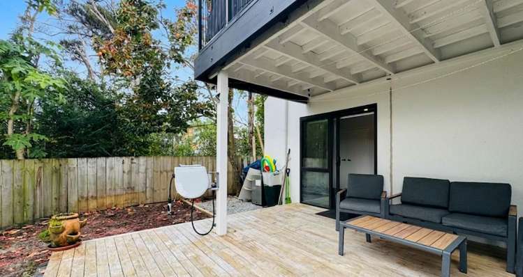 22A Dawnhaven Drive Te Atatu Peninsula_21