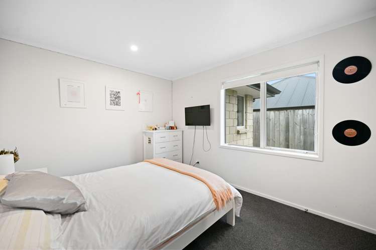 7 Bourke Drive Cambridge_10