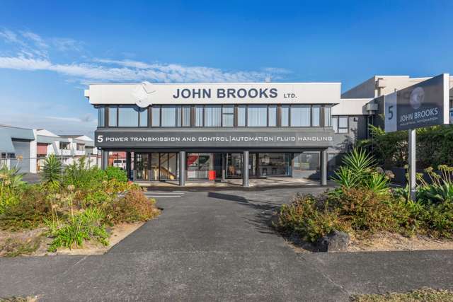 Units A and B/5 Andromeda Crescent East Tamaki_2