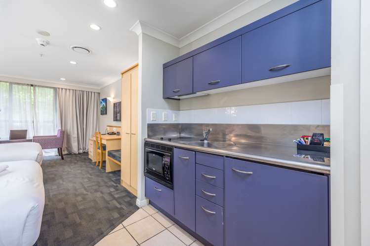 1i/100 Greys Avenue Auckland Central_5