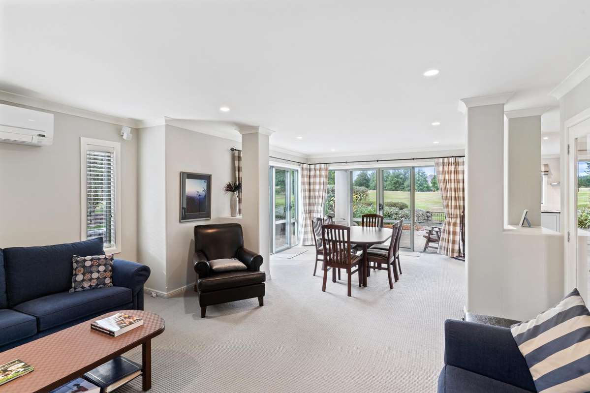 43 Tussock Lane_4
