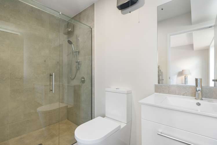 2 Graeme Cooper Lane Avonhead_10