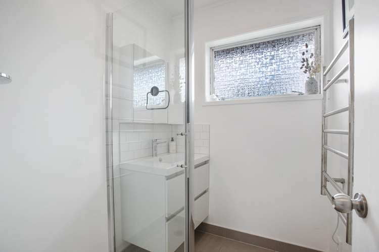 1/61 McClintock Road Massey_18