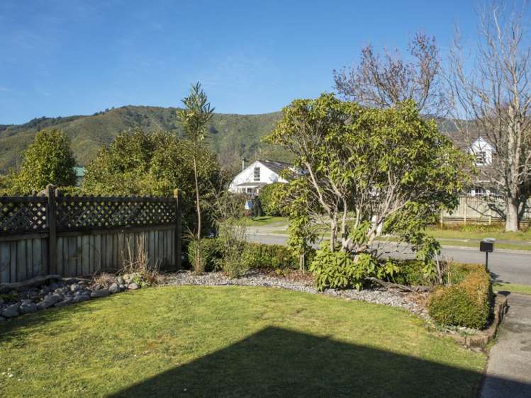 16 The Anchorage Waikawa_16