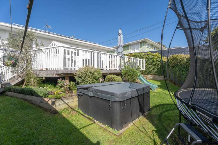 33 Beazley Avenue Paparangi_11