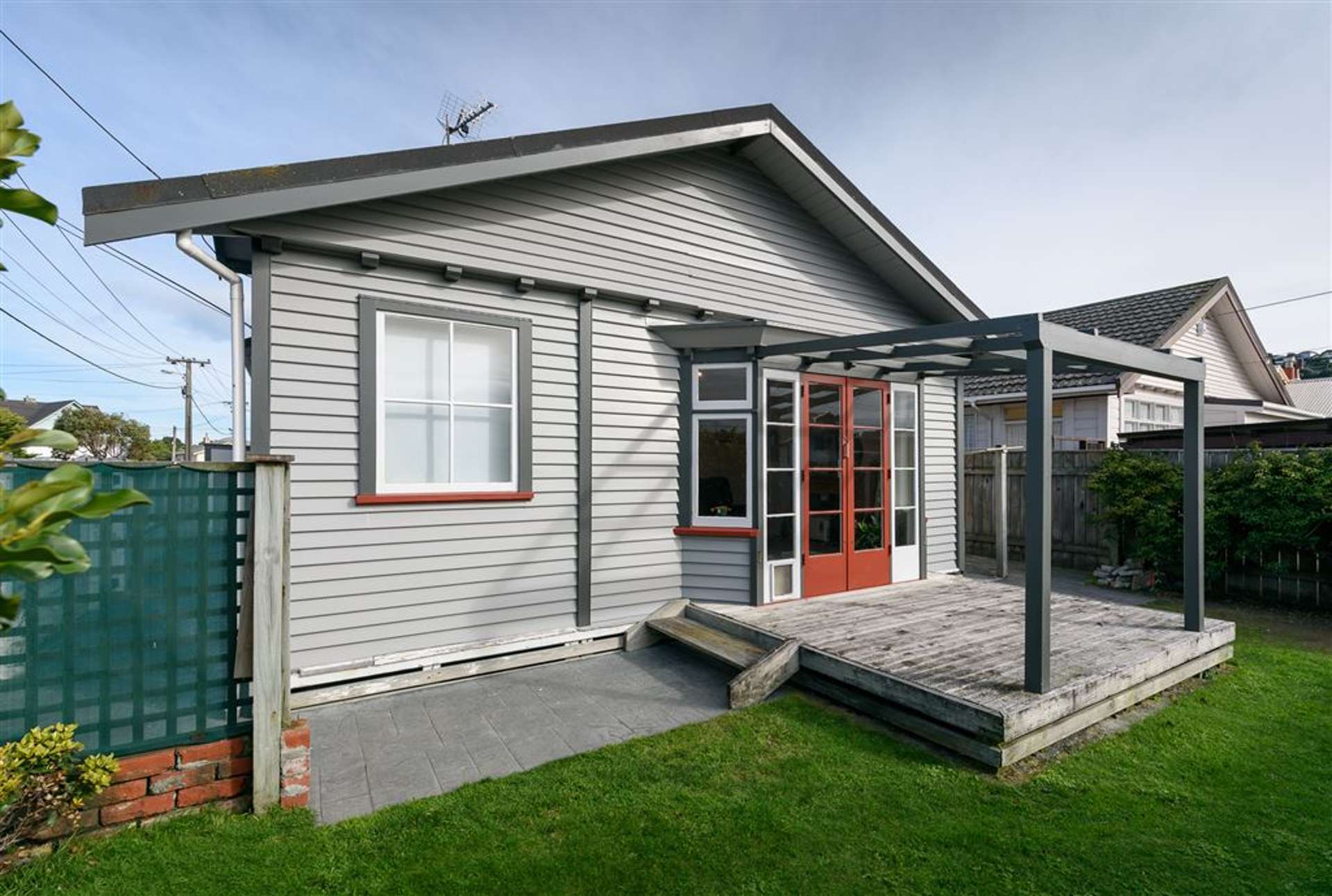 47 Puru Crescent Lyall Bay_0