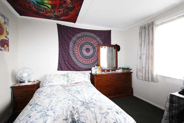 7 King Street Pahiatua_4