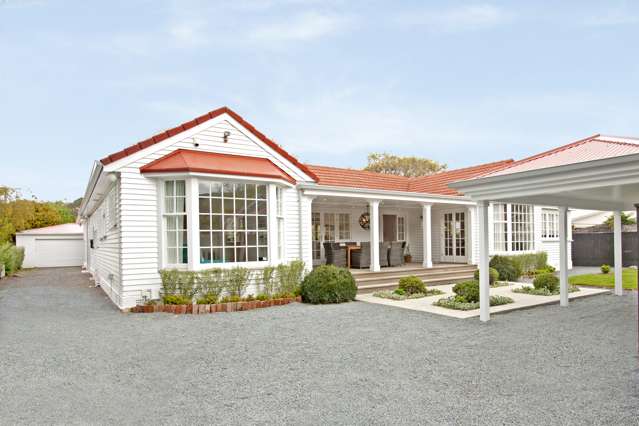 340 Fergusson Drive Heretaunga_1