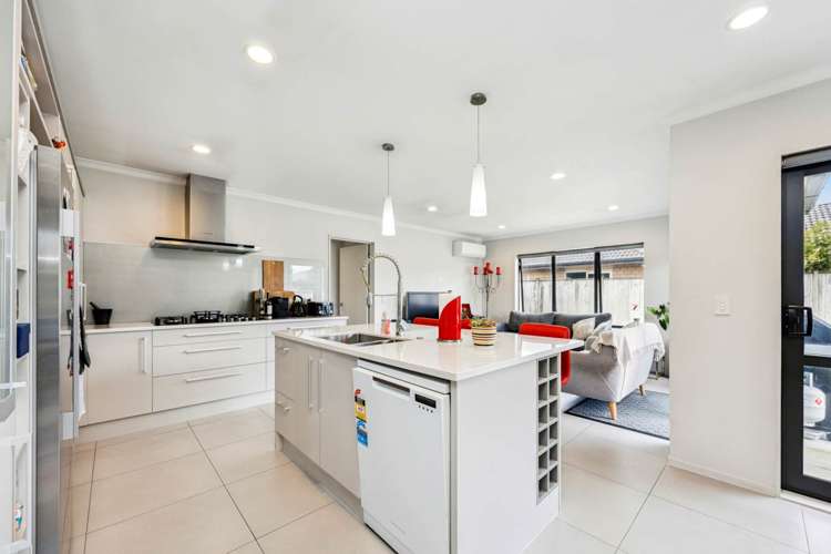 6 Disley Road Wattle Downs_2