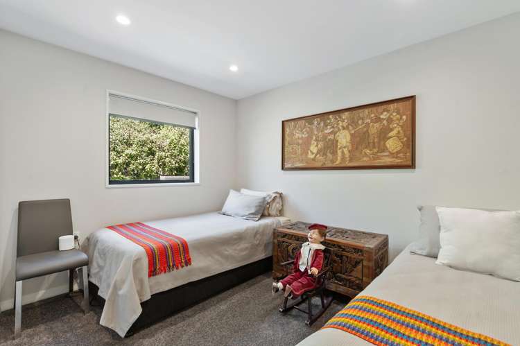 63 Te Awakura Terrace Mount Pleasant_32