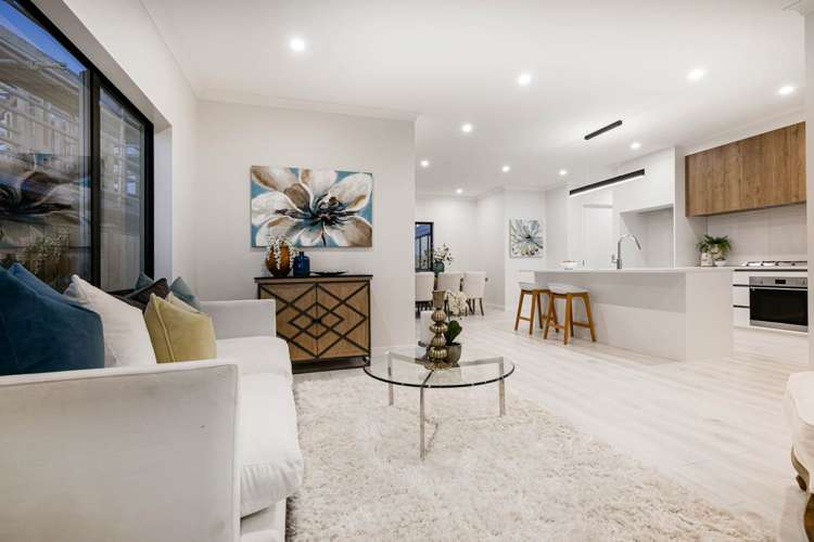 20 Spark Road Wainui_2