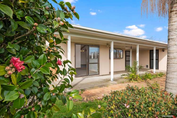 28 Taihiki Road Clarks Beach_10
