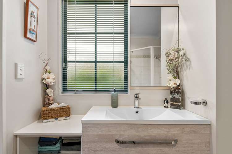 25 Kahurangi Drive Lynmore_13