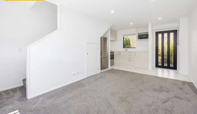 2/32 Sunnymead Road Glen Innes_2